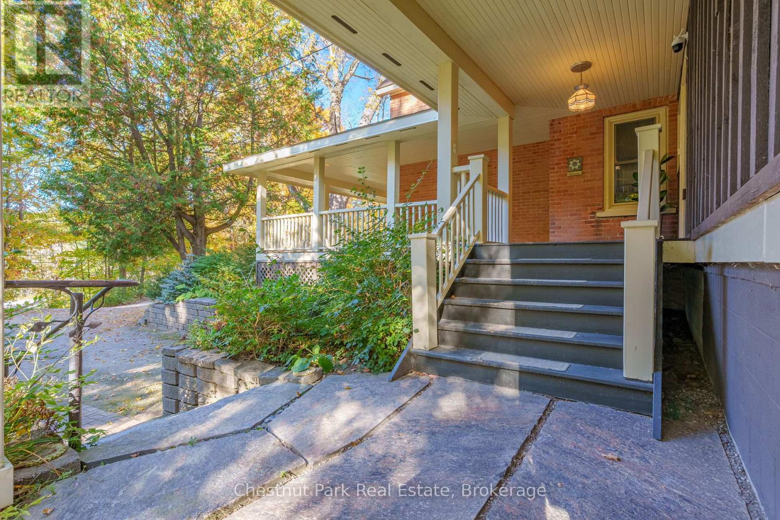 2360 60 Highway, Lake Of Bays, Ontario  P1H 2J6 - Photo 26 - X12943962