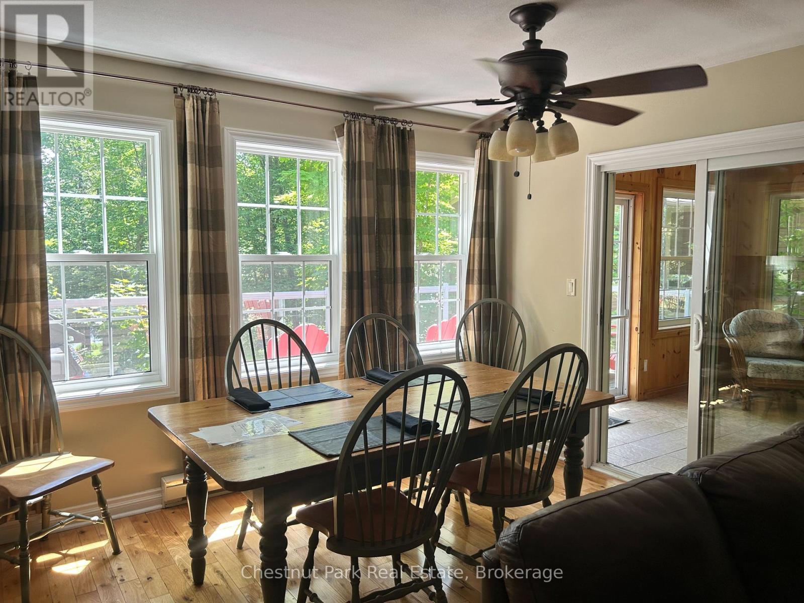 118-10 - 1052 Rat Bay Road, Lake Of Bays, Ontario  P1H 2J6 - Photo 5 - X12943988