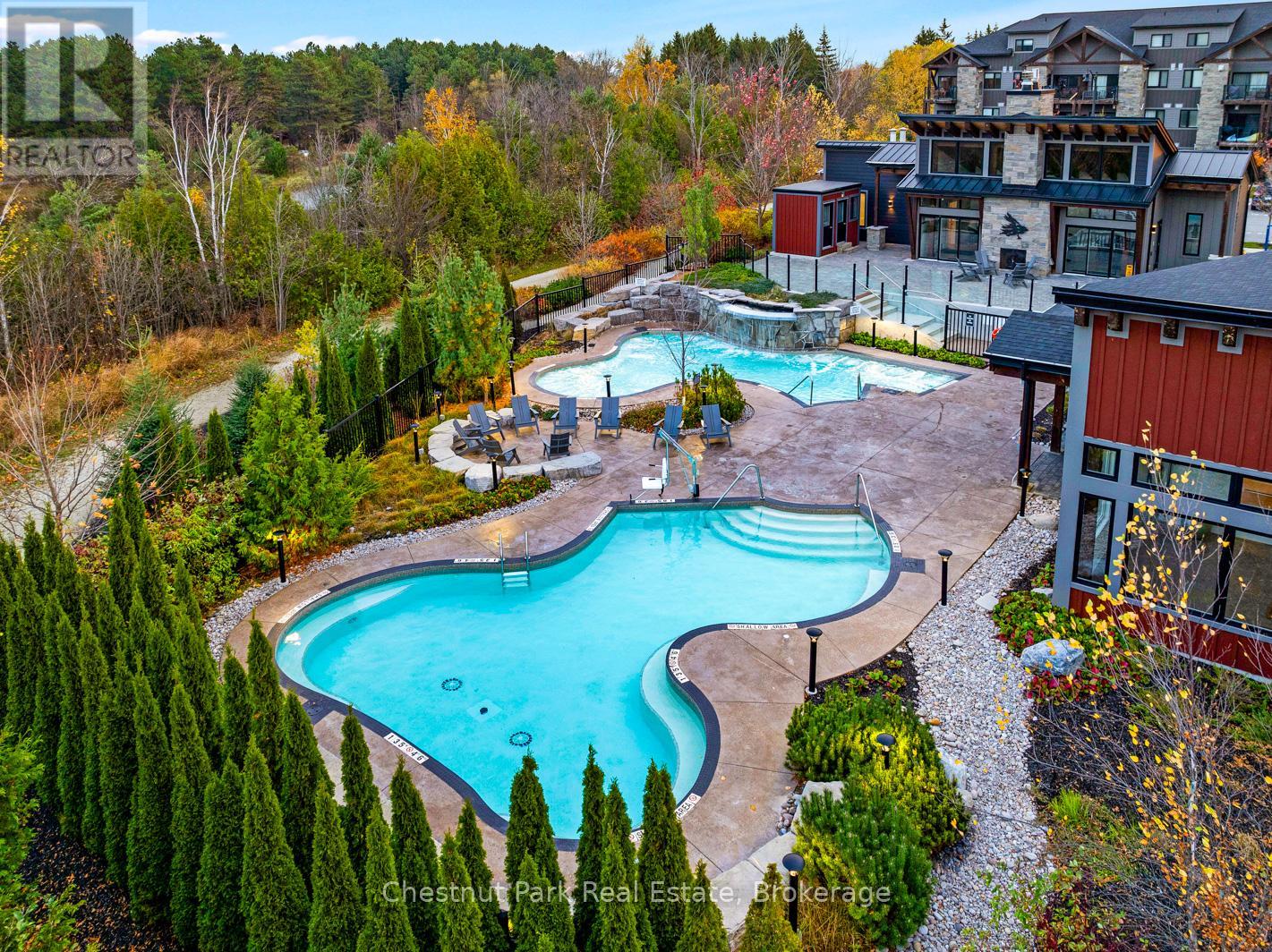 202 - 18 BECKWITH LANE, Blue Mountains, Ontario