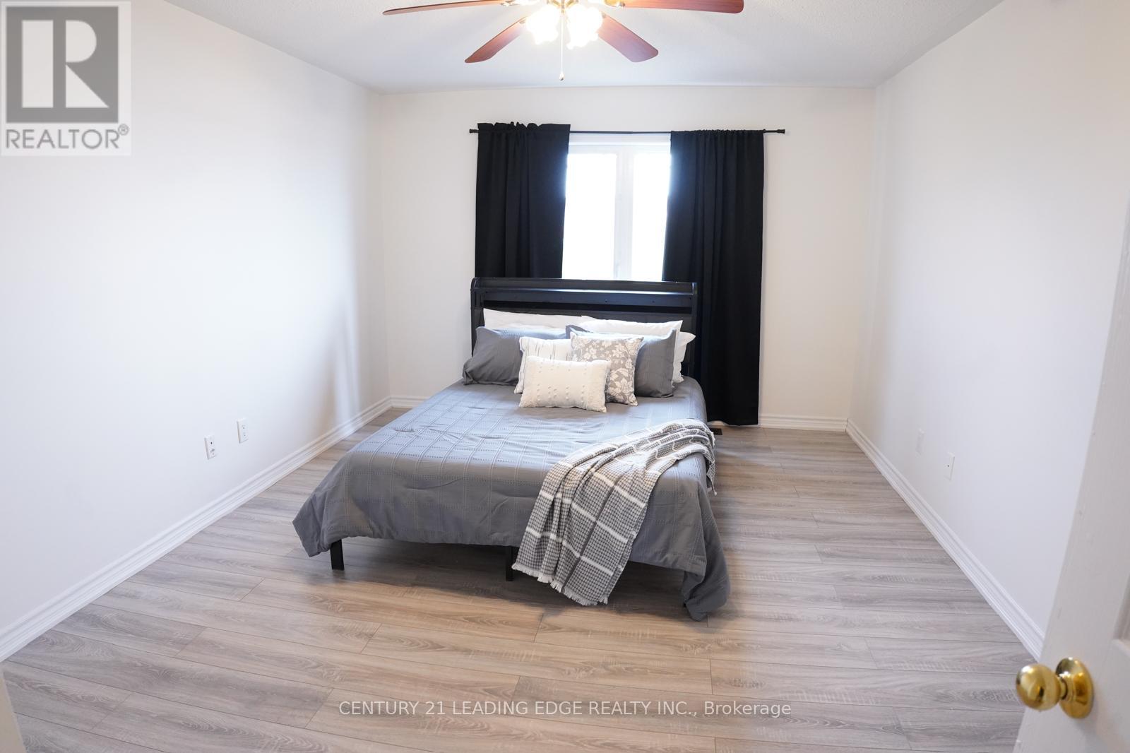 27 Mantz Crescent, Whitby, Ontario  L1R 0L3 - Photo 26 - E12936226