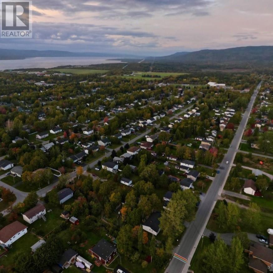 34 Pike Street, Pasadena, Newfoundland & Labrador  A0L 1K0 - Photo 5 - 1236207