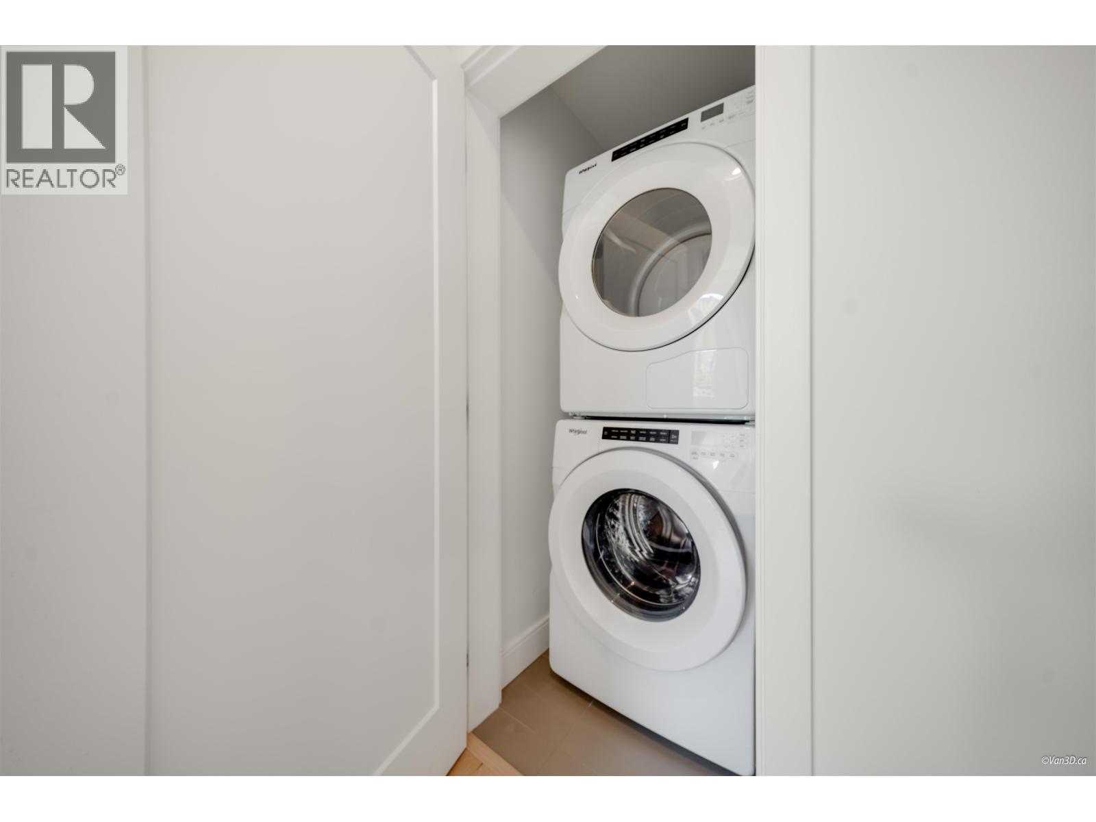 201 55 Klahanie Drive, Port Moody, British Columbia  V3H 0M9 - Photo 12 - R3105785