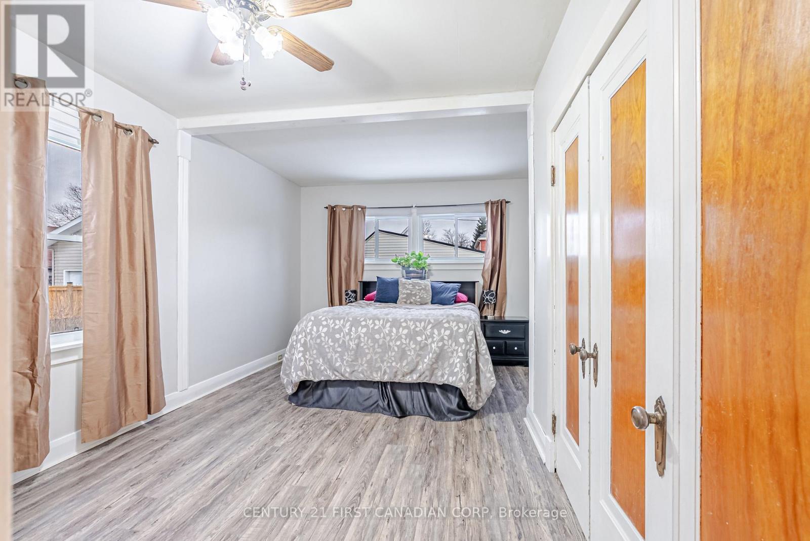 108 Myrtle Street, St. Thomas, Ontario  N5R 2G3 - Photo 20 - X12943844