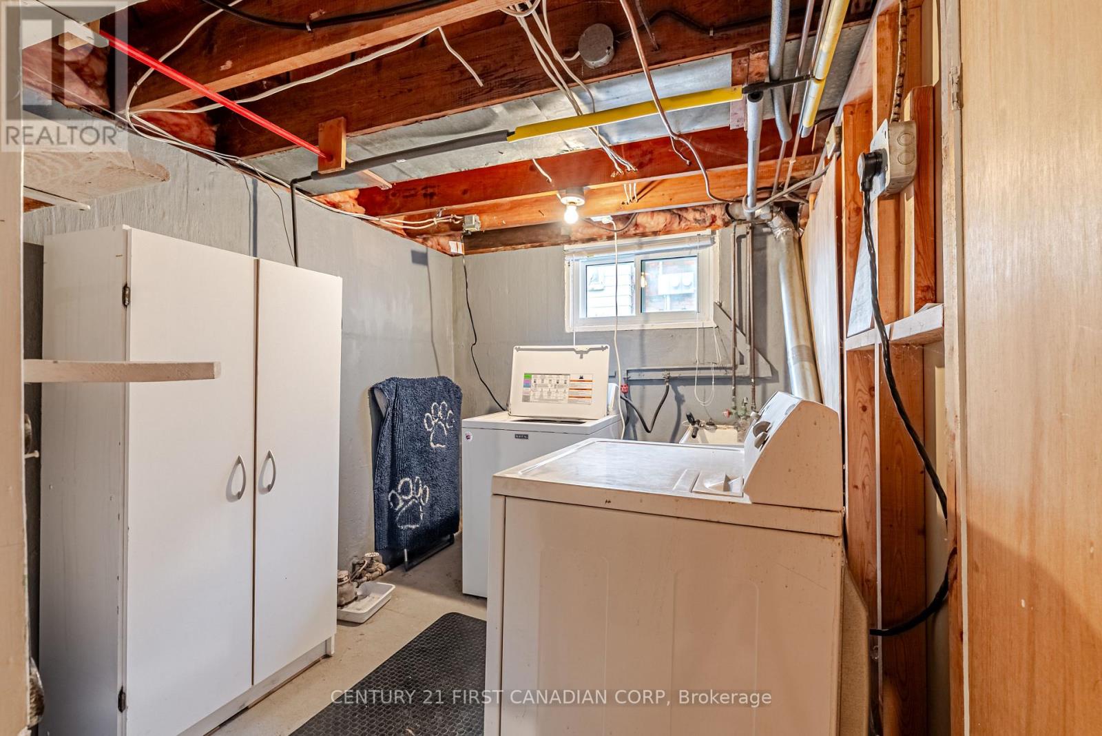 108 Myrtle Street, St. Thomas, Ontario  N5R 2G3 - Photo 31 - X12943844