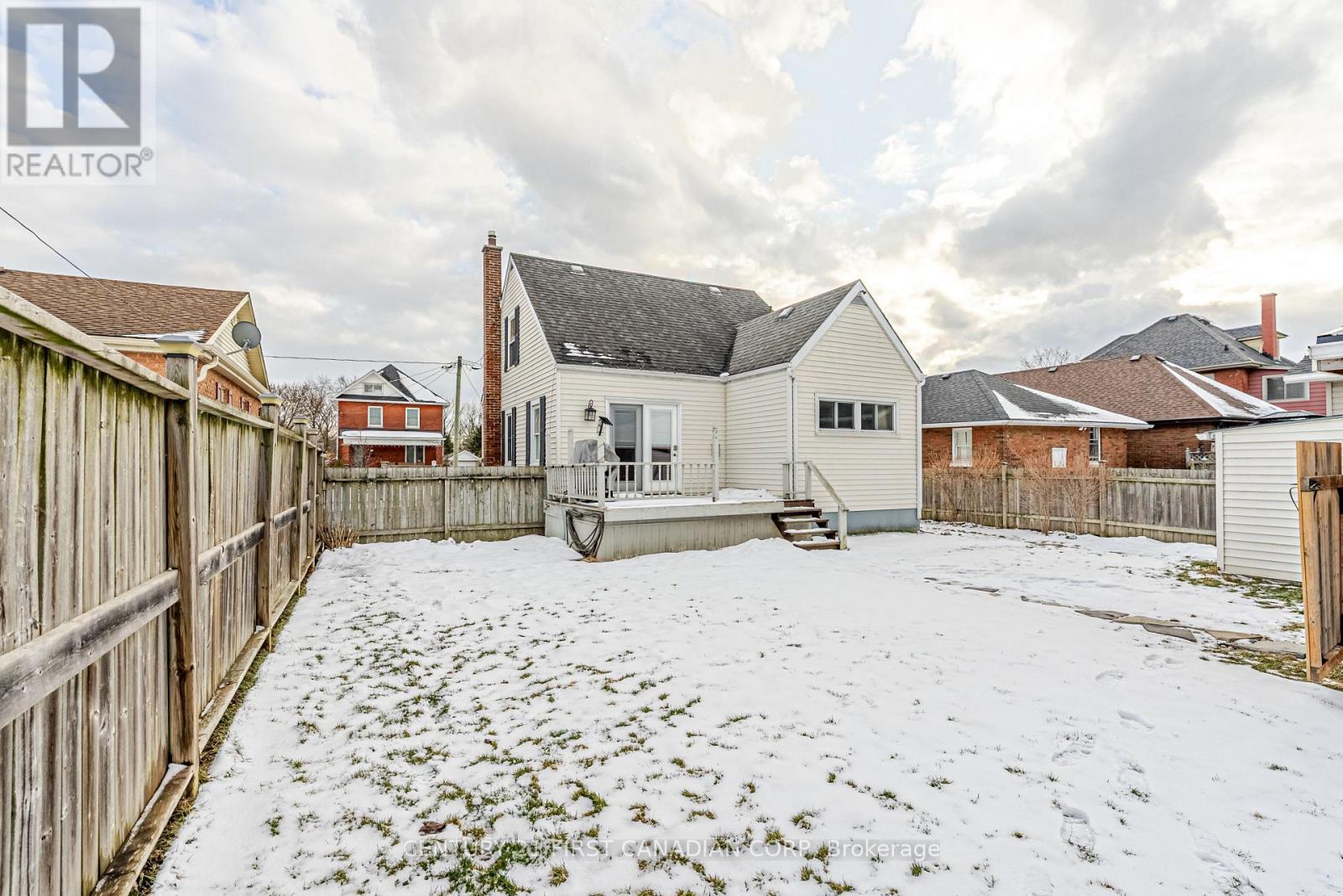 108 Myrtle Street, St. Thomas, Ontario  N5R 2G3 - Photo 40 - X12943844