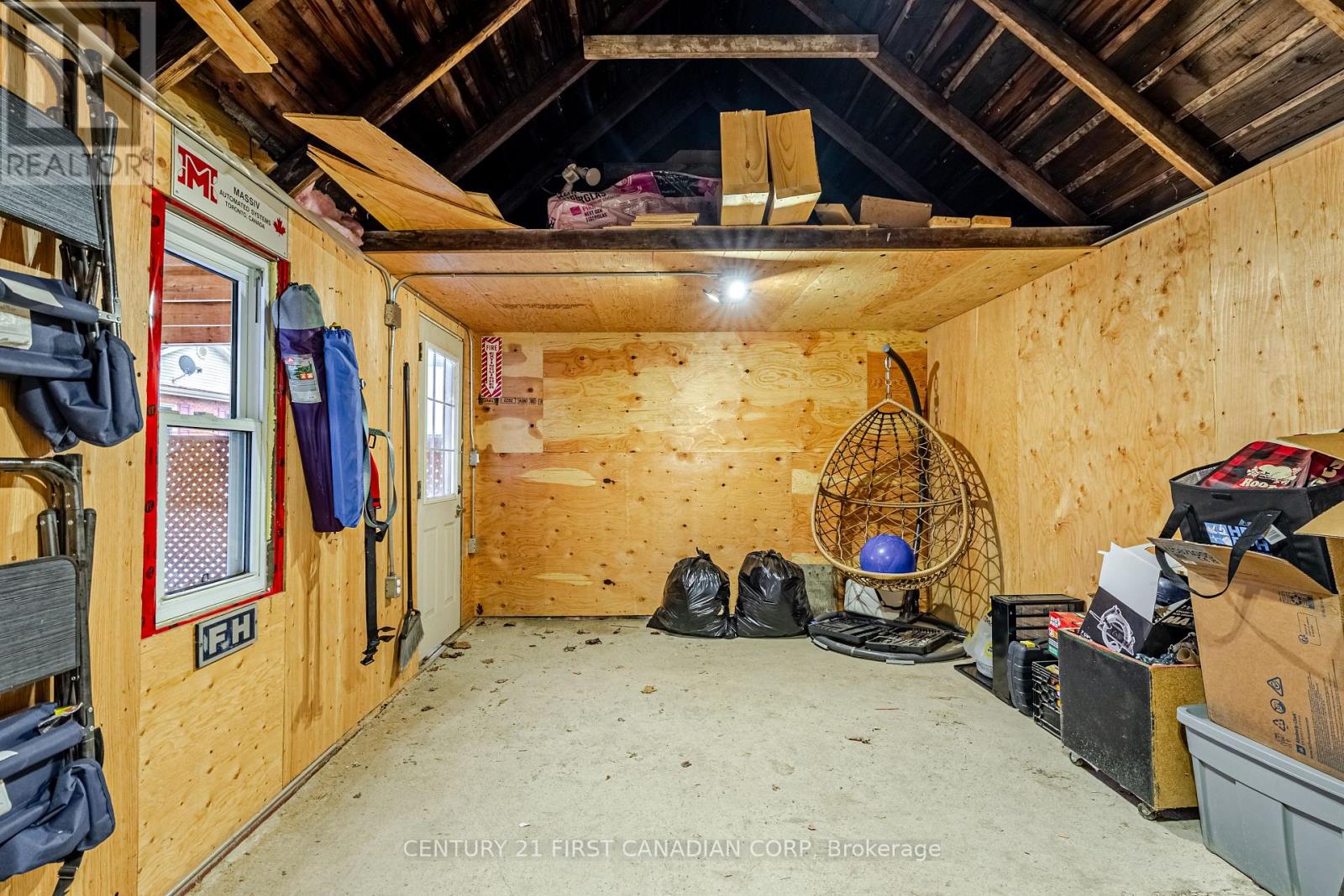 108 Myrtle Street, St. Thomas, Ontario  N5R 2G3 - Photo 49 - X12943844