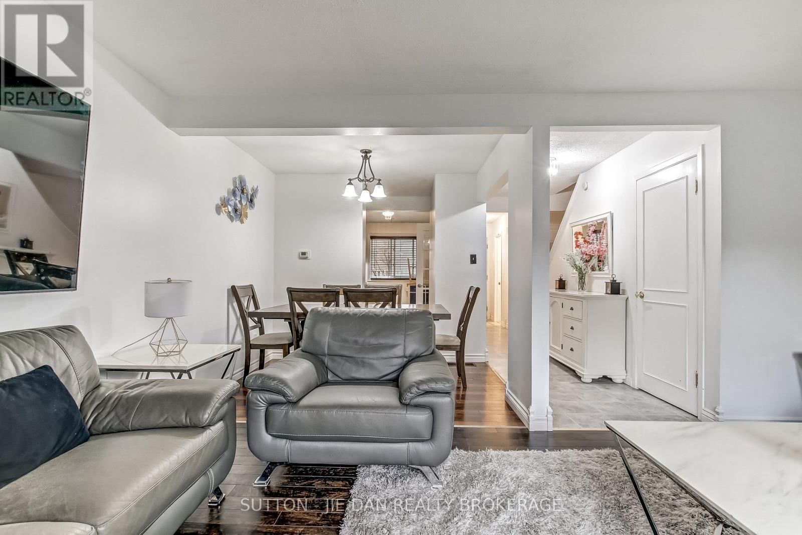 30 - 775 Osgoode Drive, London South, Ontario  N6E 1C2 - Photo 5 - X12943910