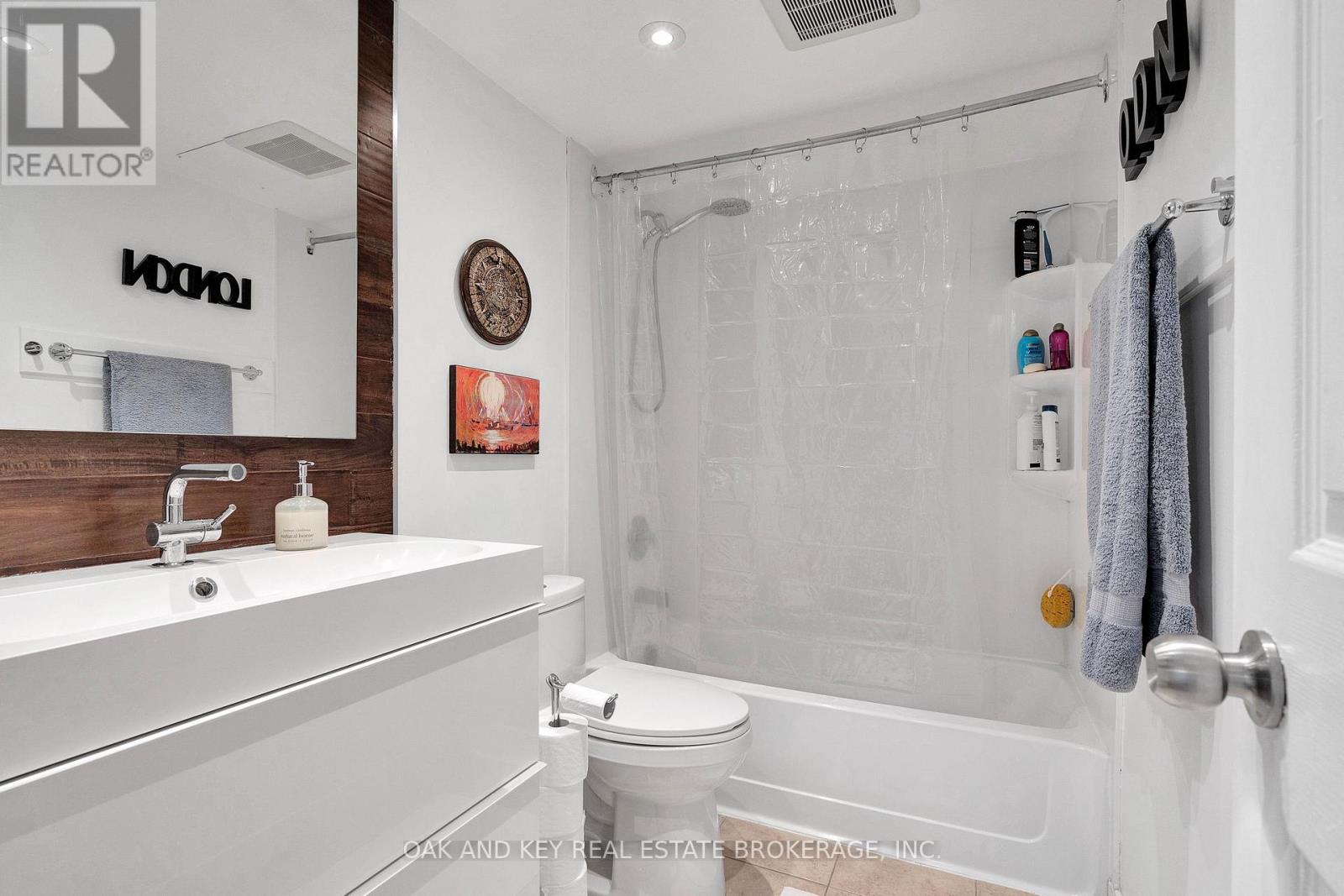 1805 - 323 Colborne Street, London East, Ontario  N6B 3N8 - Photo 20 - X12943936