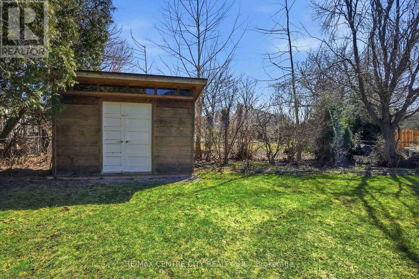 937 Fontaine Road, London North, Ontario  N6H 4H6 - Photo 47 - X12944118