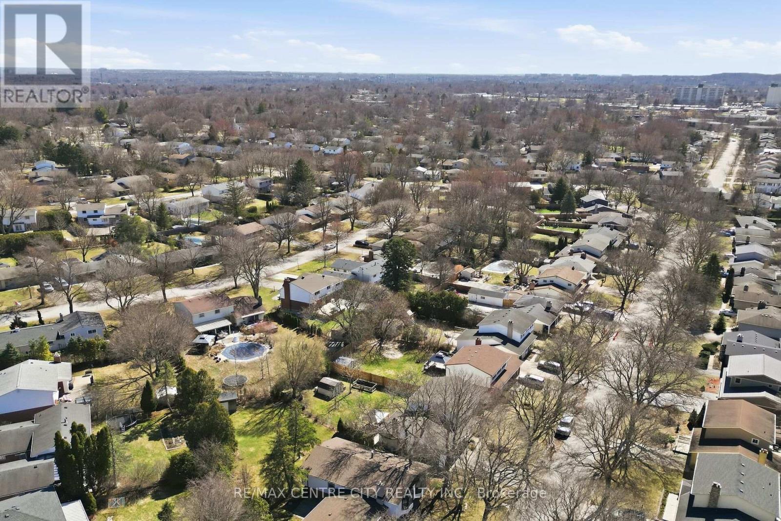 937 Fontaine Road, London North, Ontario  N6H 4H6 - Photo 49 - X12944118