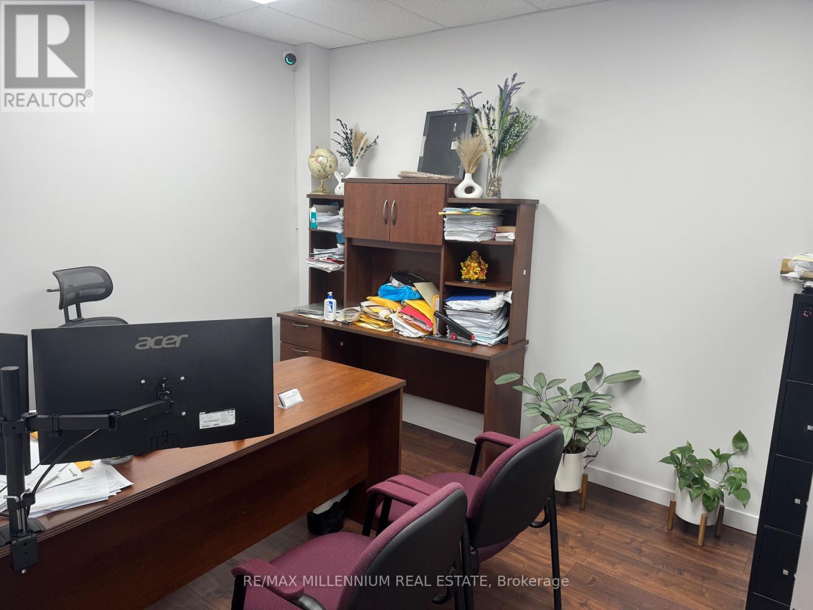 2 - 1315 Derry Road E, Mississauga, Ontario  L5T 1B6 - Photo 6 - W12822538