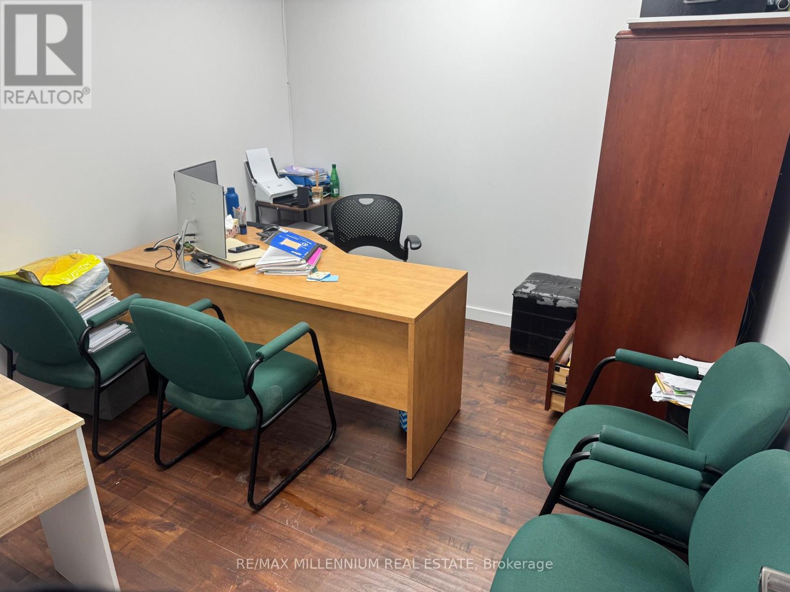 2 - 1315 Derry Road E, Mississauga, Ontario  L5T 1B6 - Photo 14 - W12822538