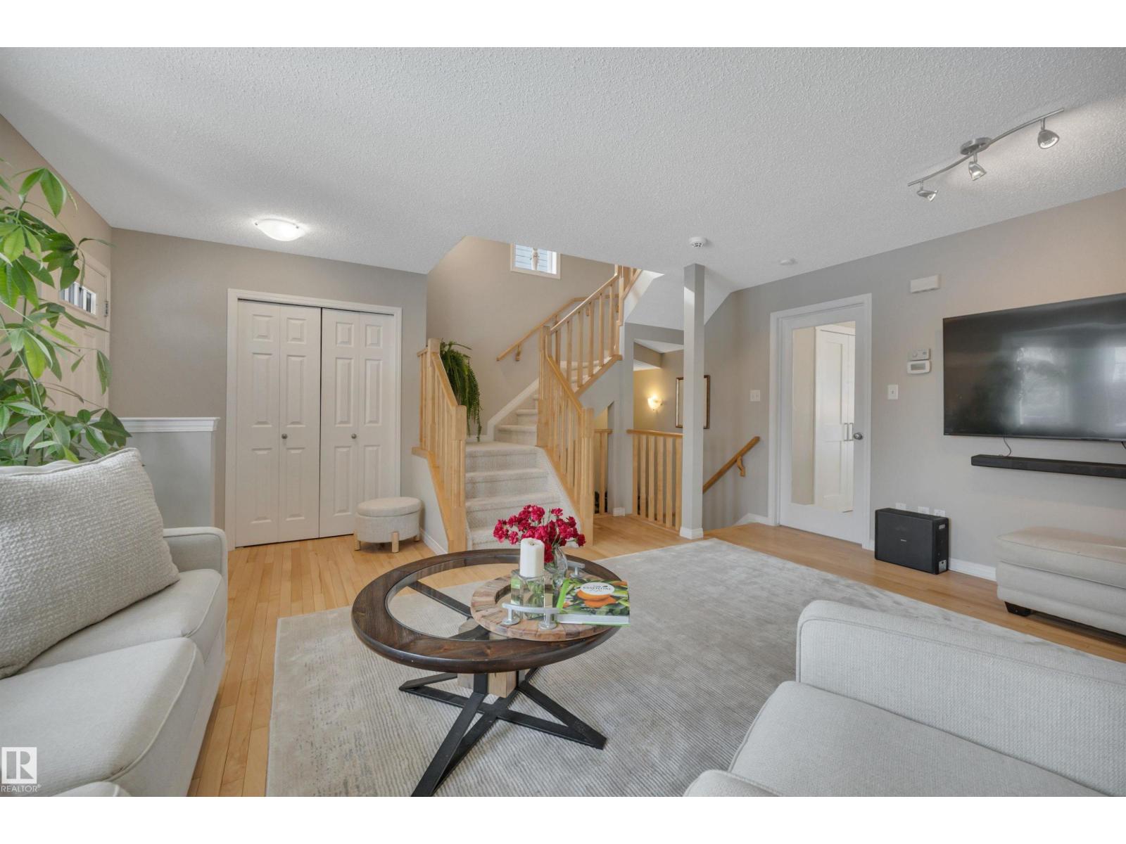 7030 South Terwillegar Dr Nw, Edmonton, Alberta  T6R 3V7 - Photo 15 - E4479989