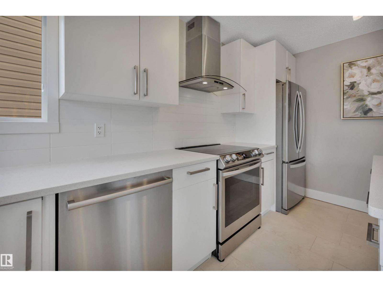 7030 South Terwillegar Dr Nw, Edmonton, Alberta  T6R 3V7 - Photo 7 - E4479989