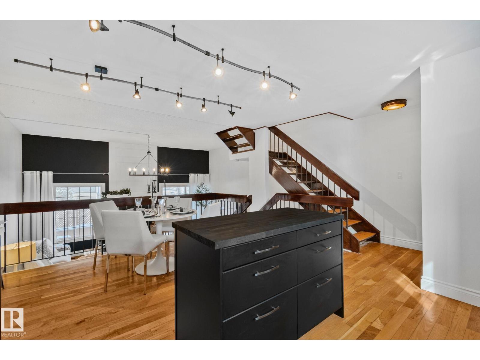 17082 67 Av Nw Nw, Edmonton, Alberta  T5T 1Y8 - Photo 6 - E4479990