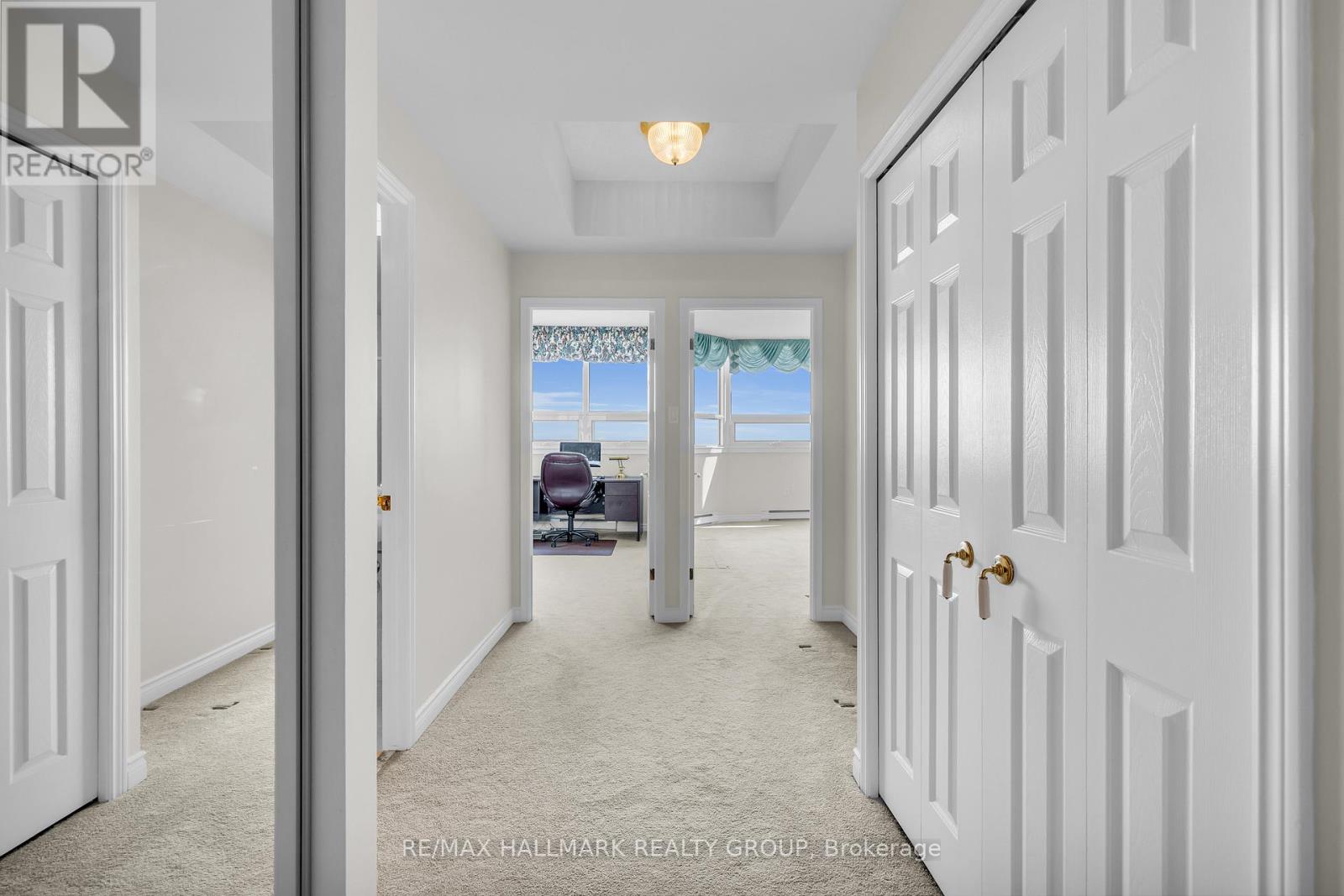 2403 - 1480 Riverside Drive, Ottawa, Ontario  K1G 5H2 - Photo 17 - X12943840