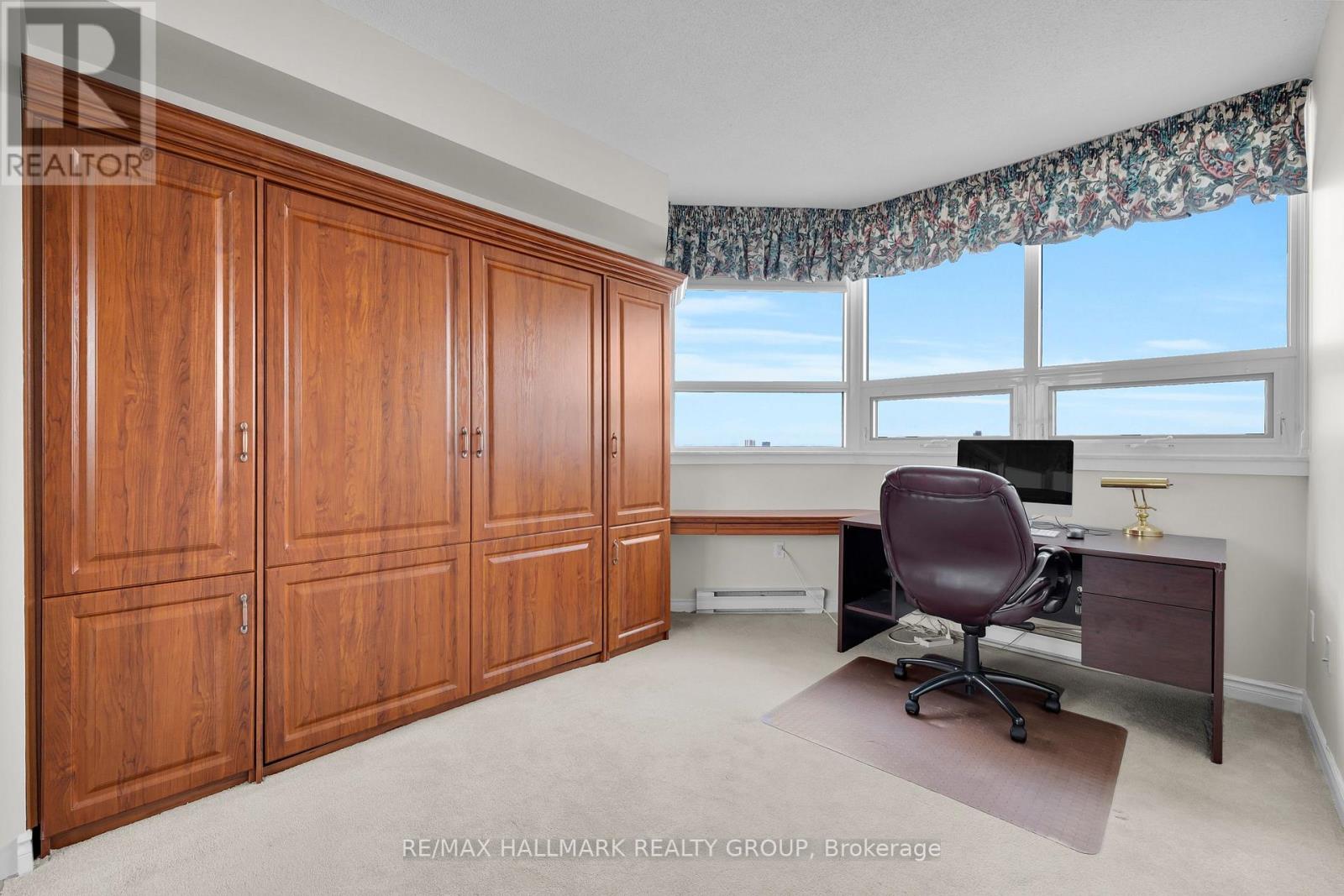 2403 - 1480 Riverside Drive, Ottawa, Ontario  K1G 5H2 - Photo 23 - X12943840