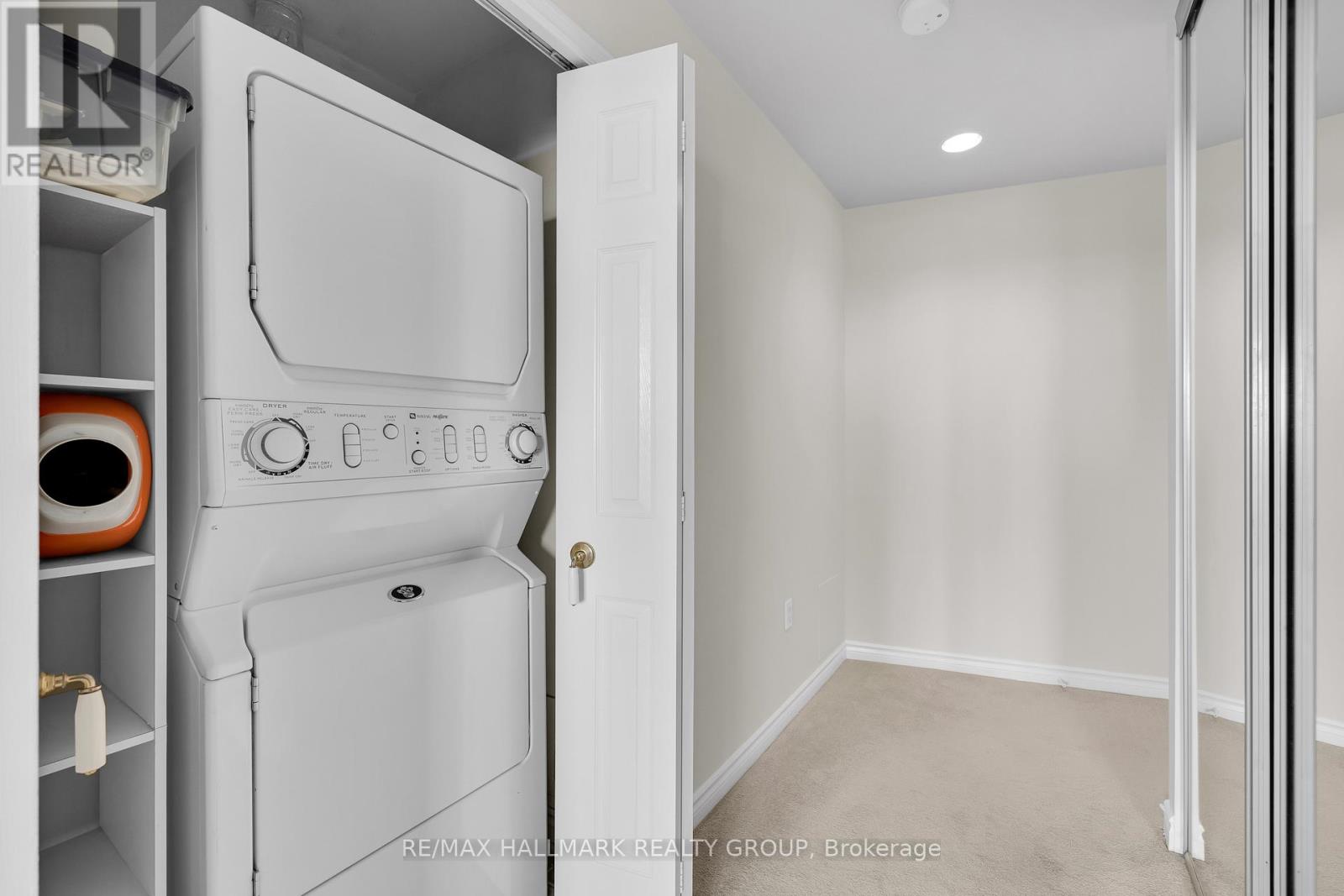 2403 - 1480 Riverside Drive, Ottawa, Ontario  K1G 5H2 - Photo 27 - X12943840