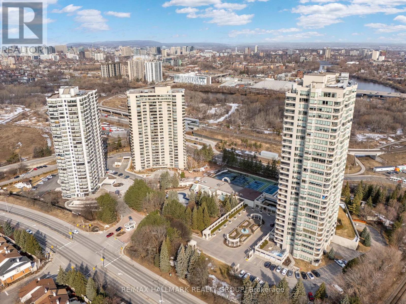 2403 - 1480 Riverside Drive, Ottawa, Ontario  K1G 5H2 - Photo 39 - X12943840