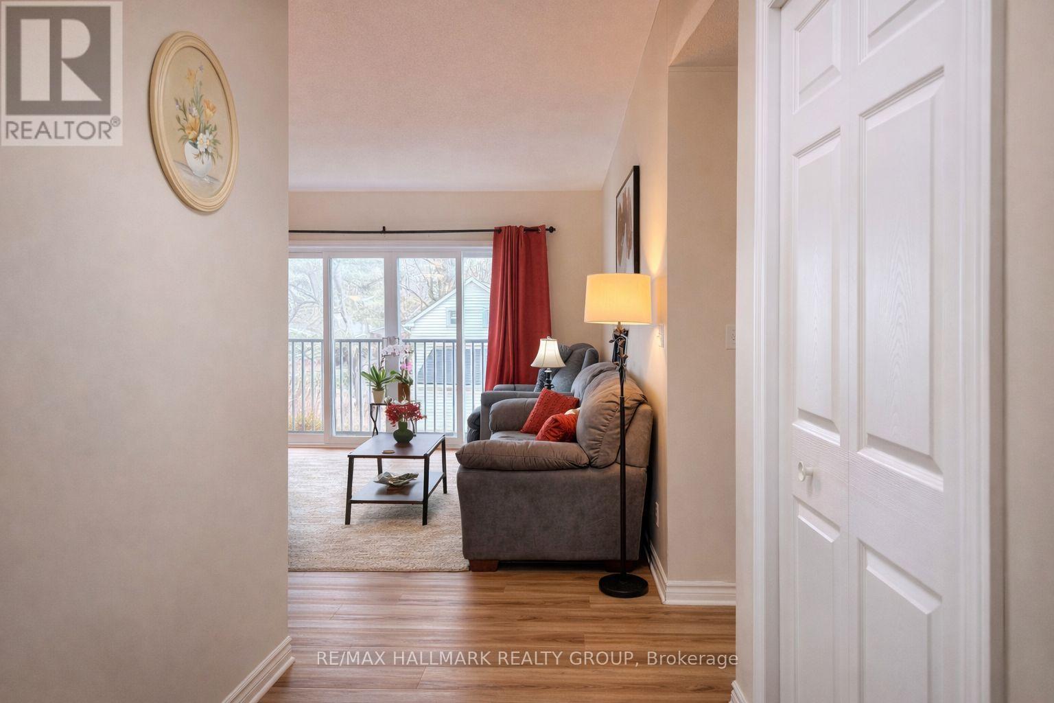 202 - 22 Welland Street, Perth, Ontario  K7H 3H7 - Photo 5 - X12943846