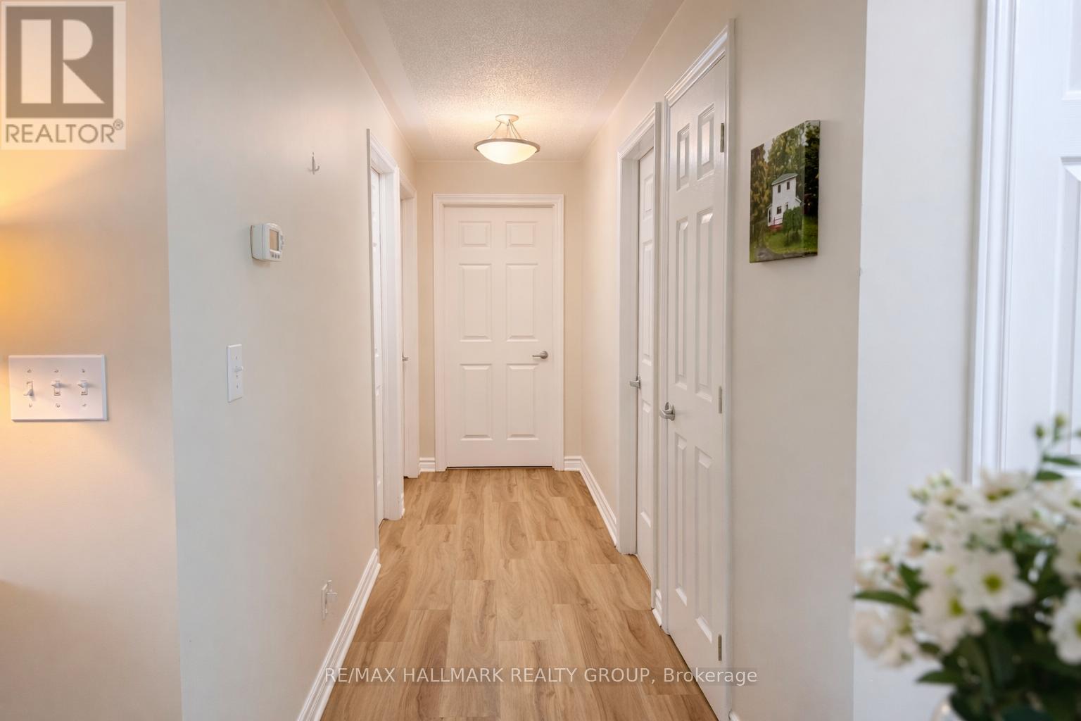 202 - 22 Welland Street, Perth, Ontario  K7H 3H7 - Photo 6 - X12943846