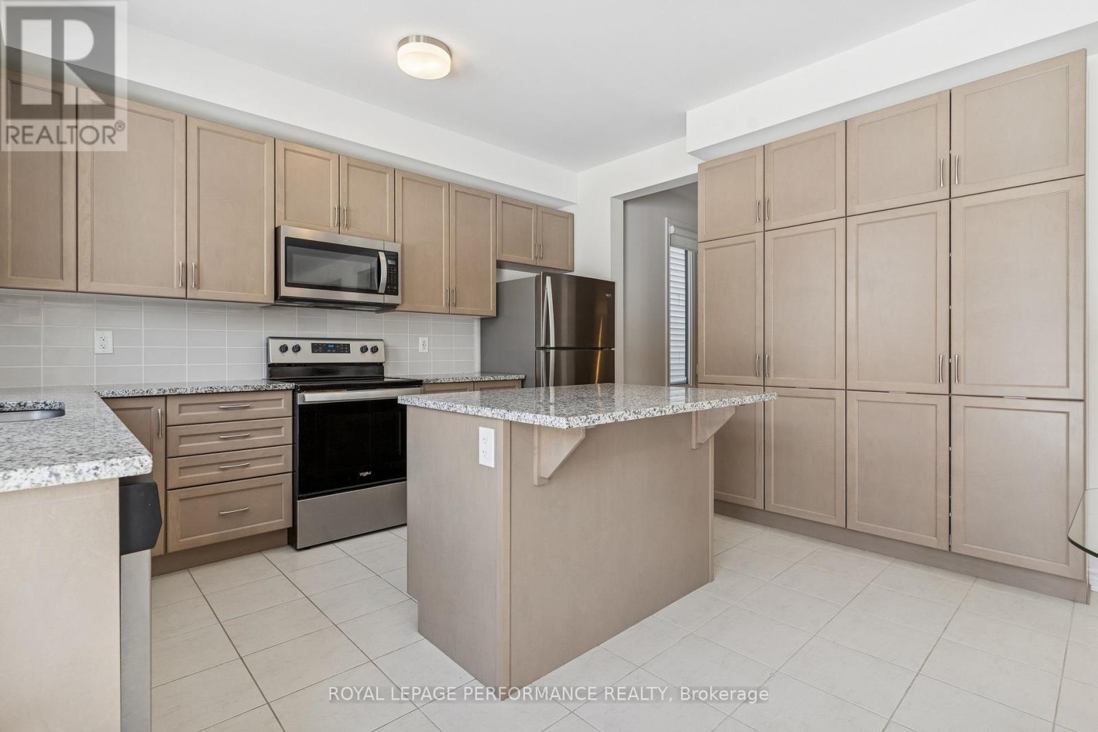 845 Snap Hook Crescent, Ottawa, Ontario  K2J 6V7 - Photo 18 - X12944020