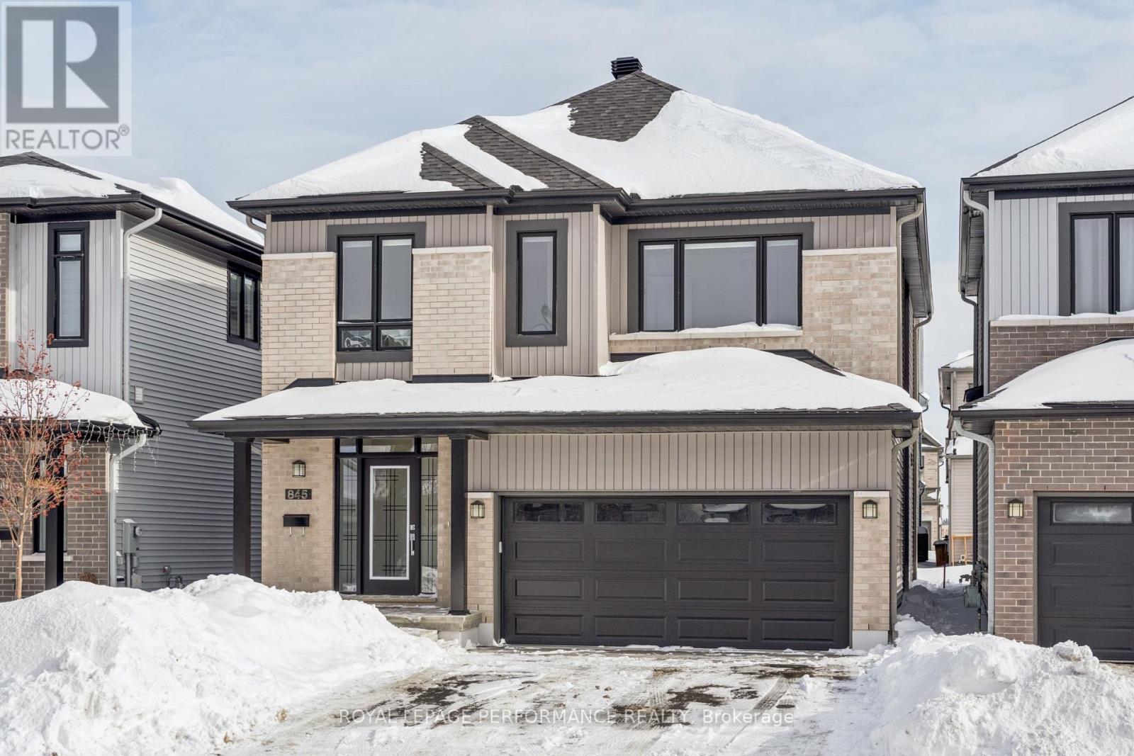 845 Snap Hook Crescent, Ottawa, Ontario  K2J 6V7 - Photo 2 - X12944020