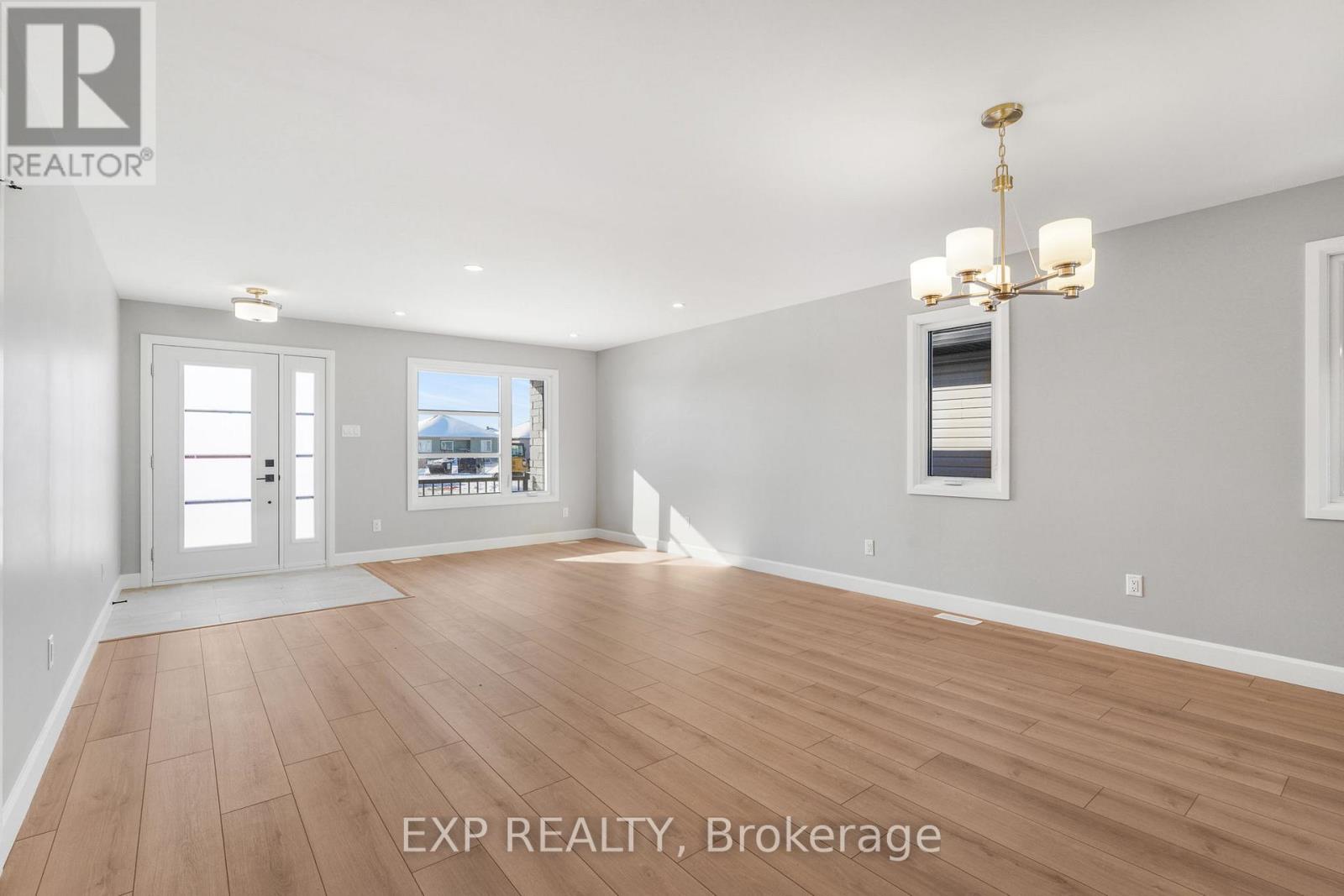 987 Katia Street, The Nation, Ontario  K0A 2M0 - Photo 4 - X12944046