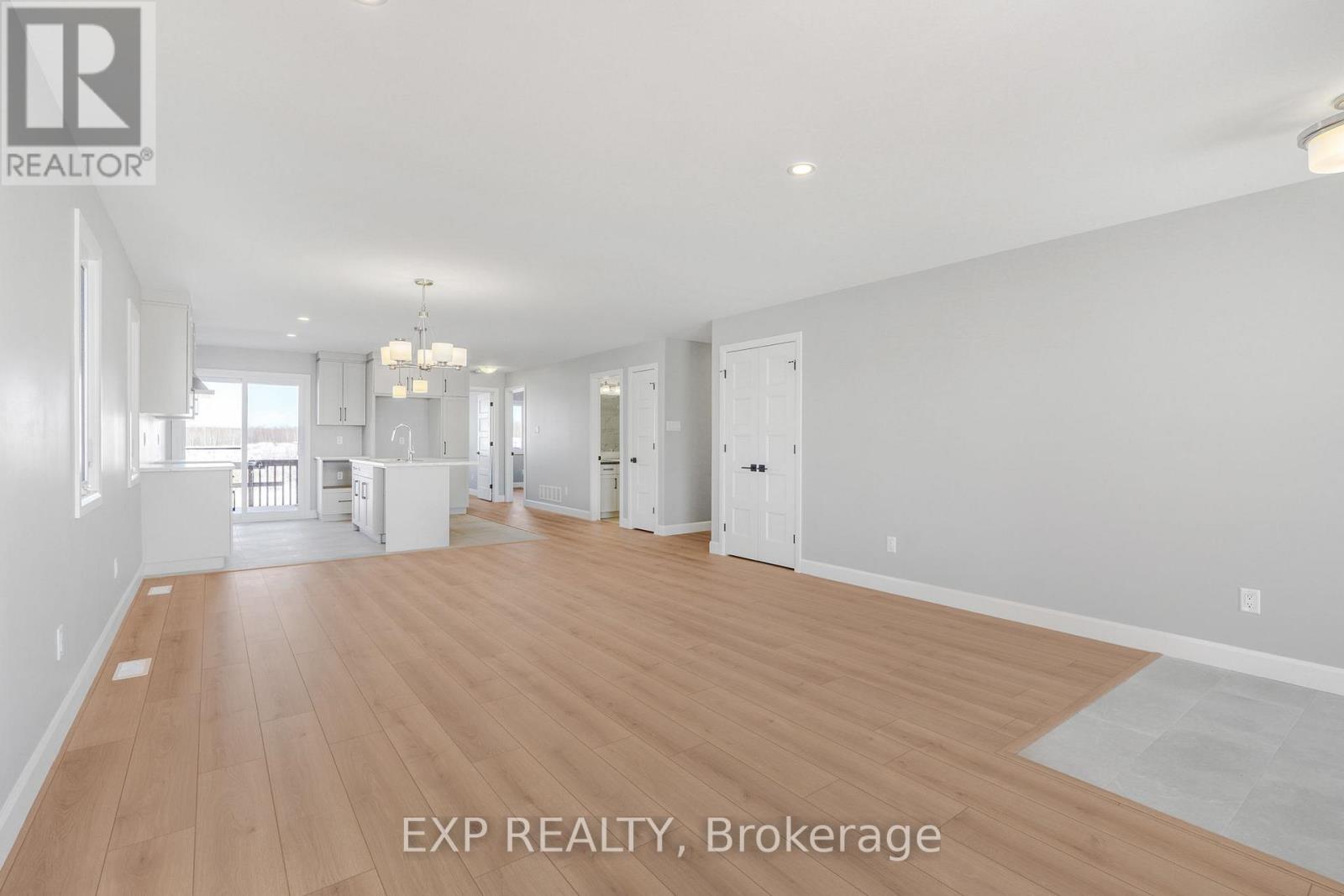 987 Katia Street, The Nation, Ontario  K0A 2M0 - Photo 5 - X12944046