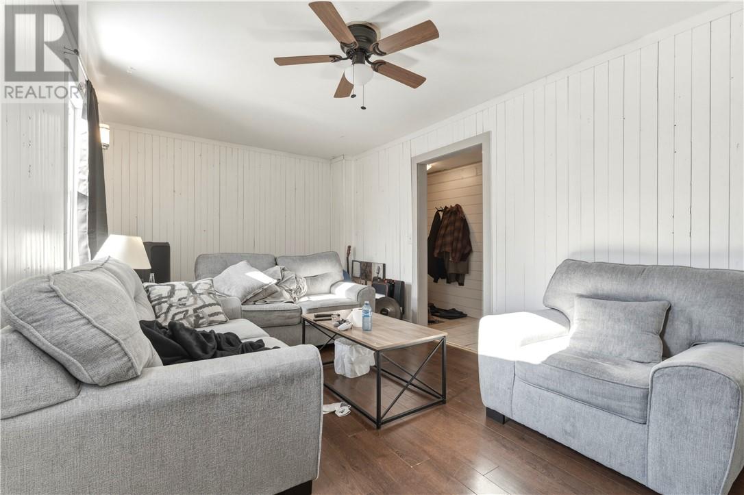 9 Second Avenue, Levack, Ontario  P0M 2C0 - Photo 11 - 2126964