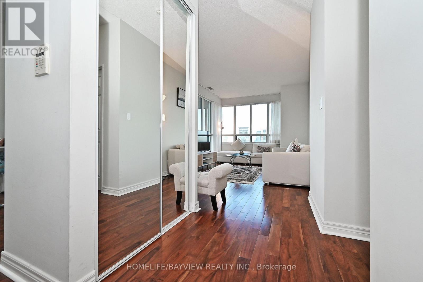 Ph 202 - 23 Hollywood Avenue, Toronto, Ontario  M2N 7L8 - Photo 6 - C12943848