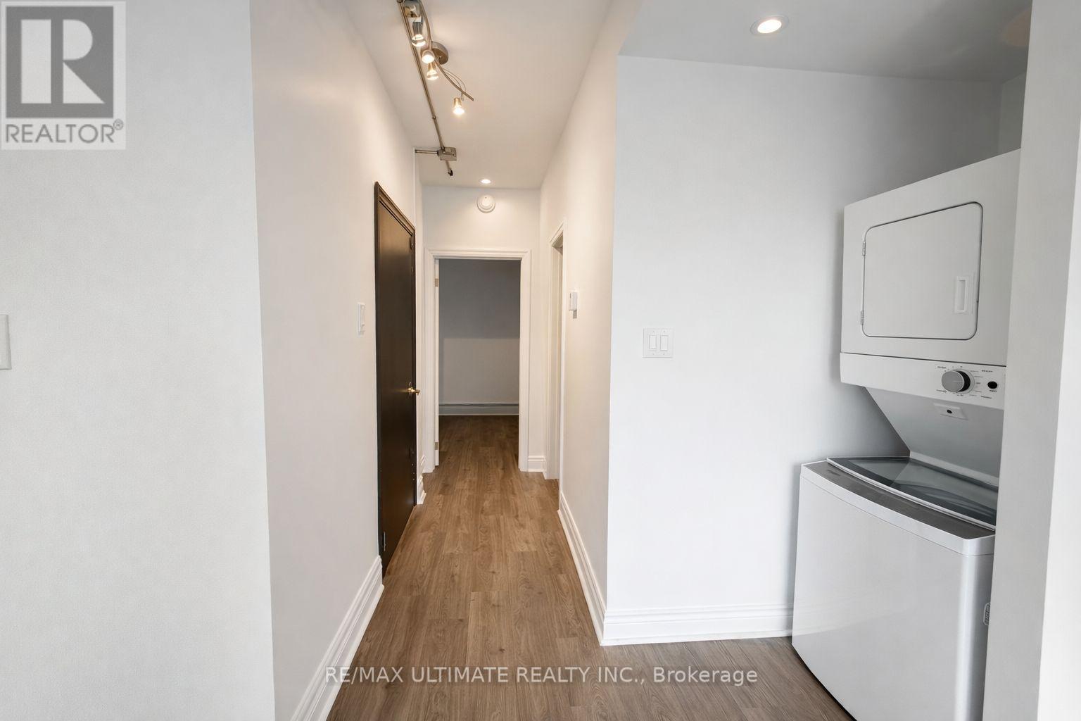 454 Bloor Street W, Toronto, Ontario  M5S 1X8 - Photo 10 - C12943872