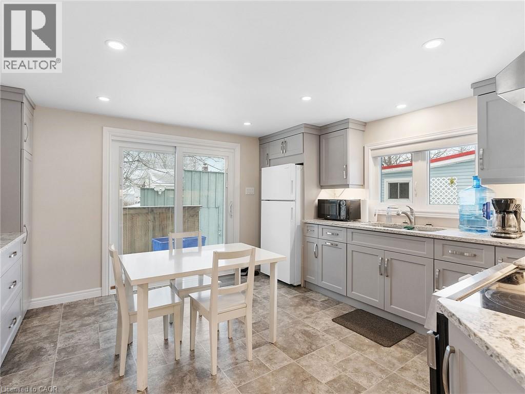 7 Park Street, Nanticoke, Ontario  N0A 1L0 - Photo 16 - 40816820