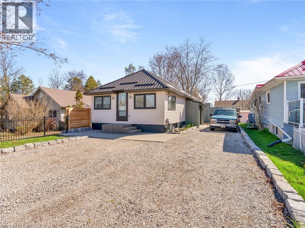 7 Park Street, Nanticoke, Ontario  N0A 1L0 - Photo 2 - 40816820