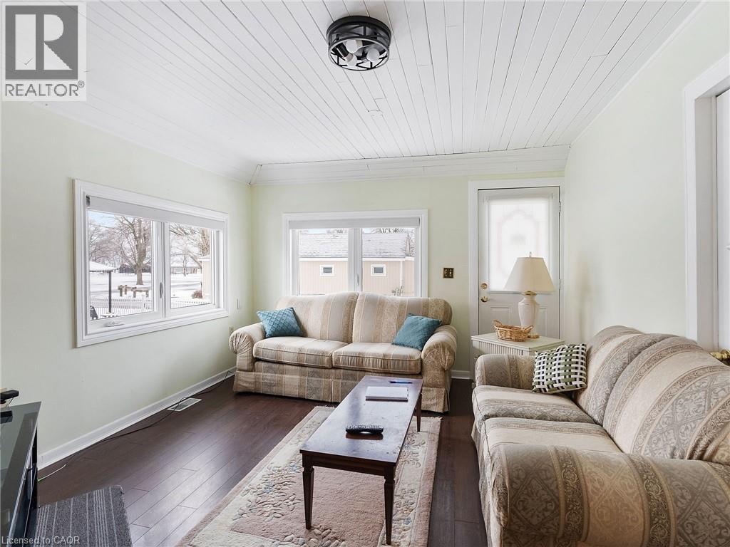 7 Park Street, Nanticoke, Ontario  N0A 1L0 - Photo 9 - 40816820