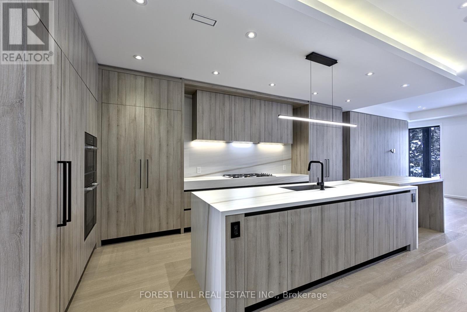 42 Cameron Avenue, Toronto, Ontario  M2N 1E1 - Photo 14 - C12943920