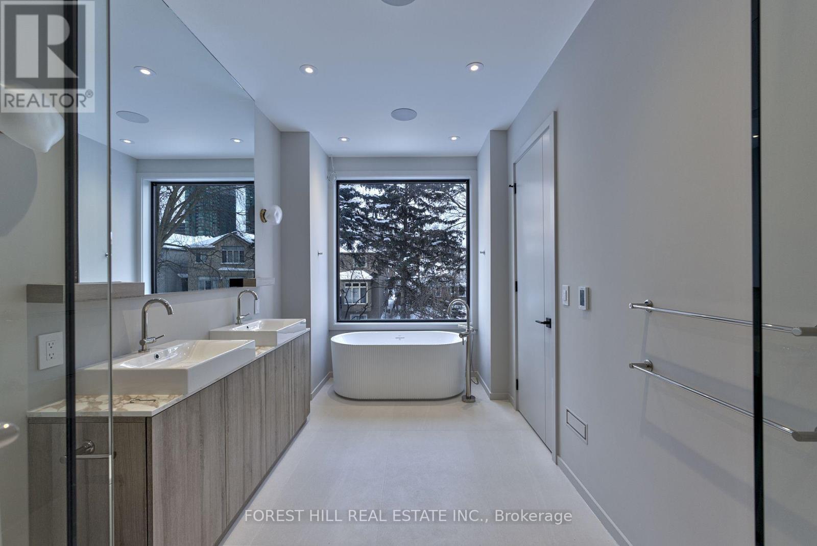 42 Cameron Avenue, Toronto, Ontario  M2N 1E1 - Photo 22 - C12943920