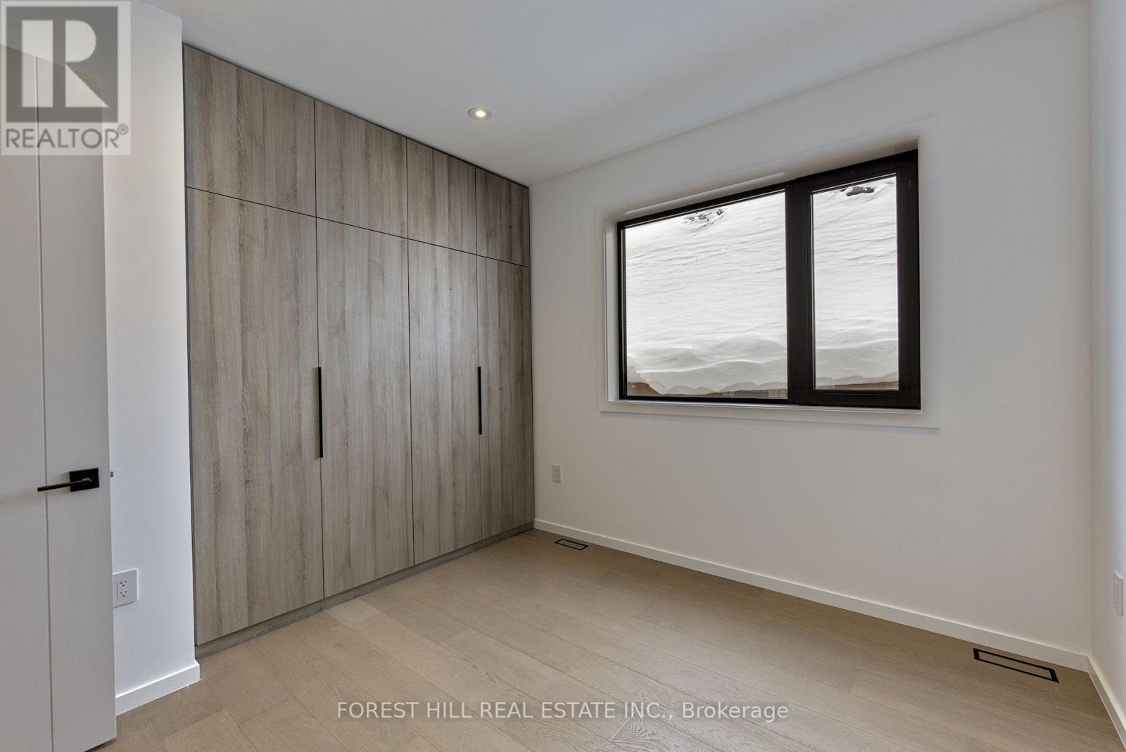 42 Cameron Avenue, Toronto, Ontario  M2N 1E1 - Photo 24 - C12943920