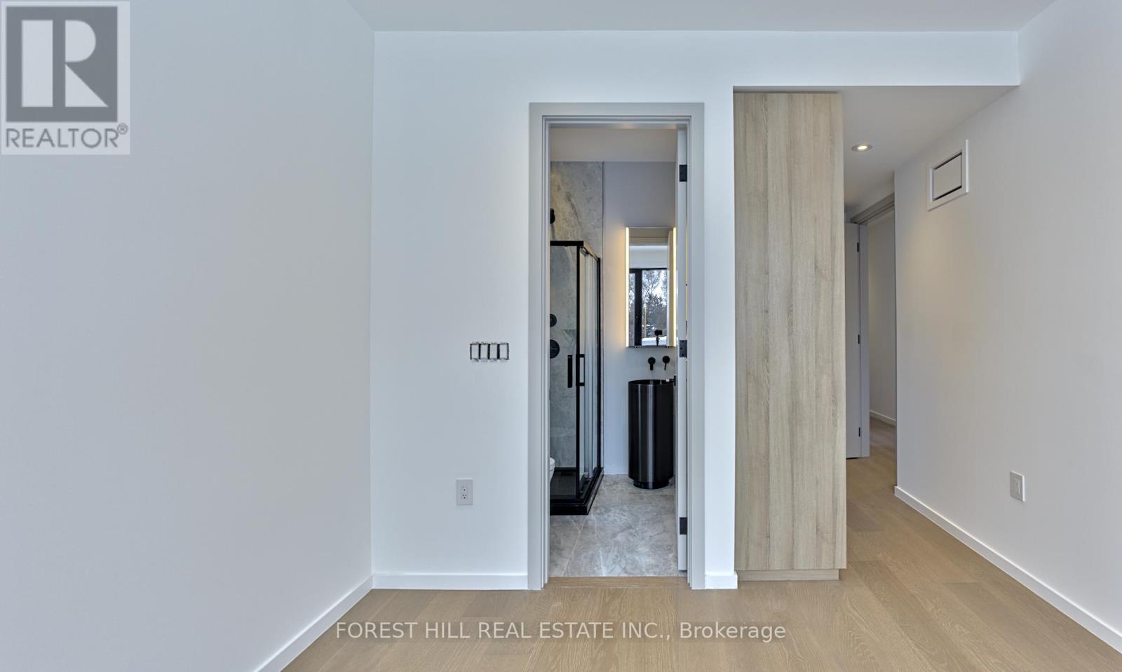 42 Cameron Avenue, Toronto, Ontario  M2N 1E1 - Photo 27 - C12943920