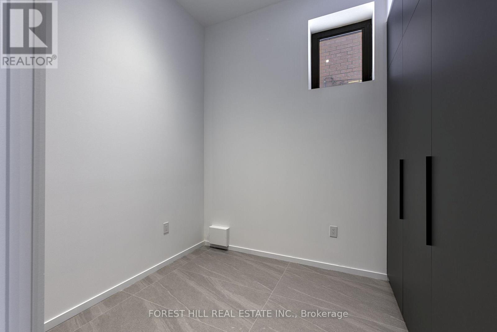 42 Cameron Avenue, Toronto, Ontario  M2N 1E1 - Photo 37 - C12943920