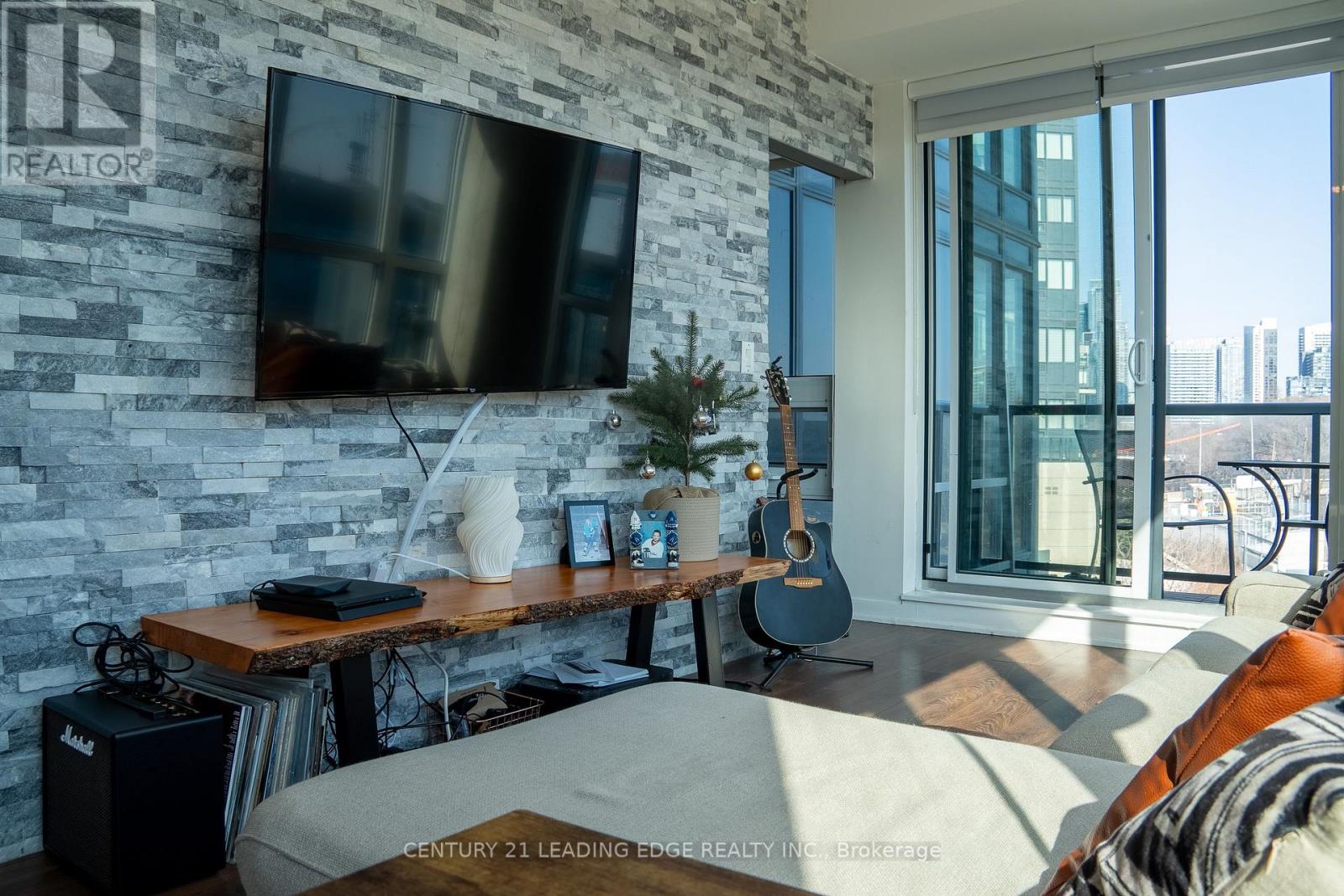 301 - 51 East Liberty Street, Toronto, Ontario  M3K 3P8 - Photo 3 - C12943960