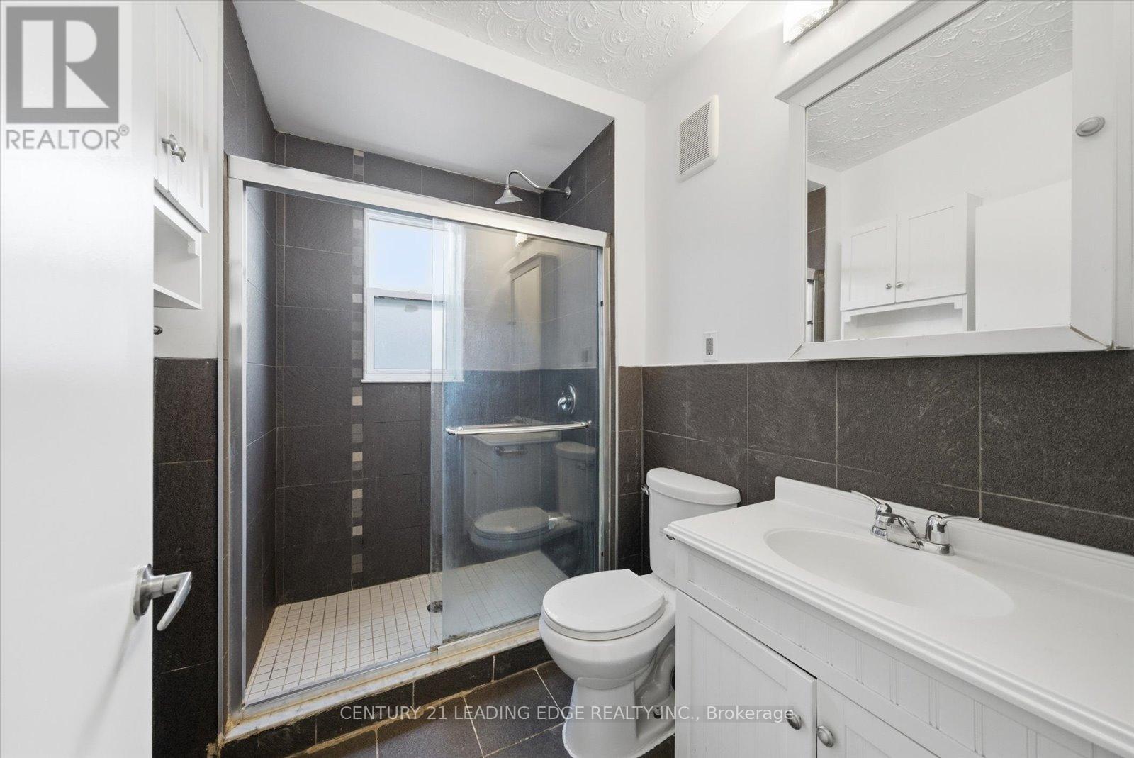 30 Ulster Street, Toronto, Ontario  M5S 1E3 - Photo 19 - C12943968