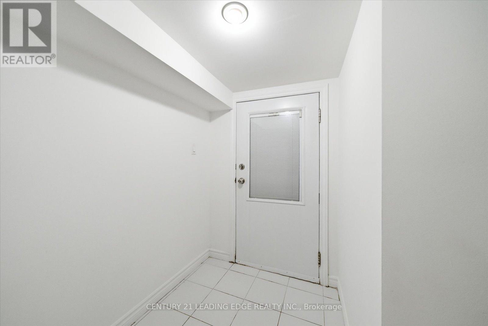 30 Ulster Street, Toronto, Ontario  M5S 1E3 - Photo 28 - C12943968