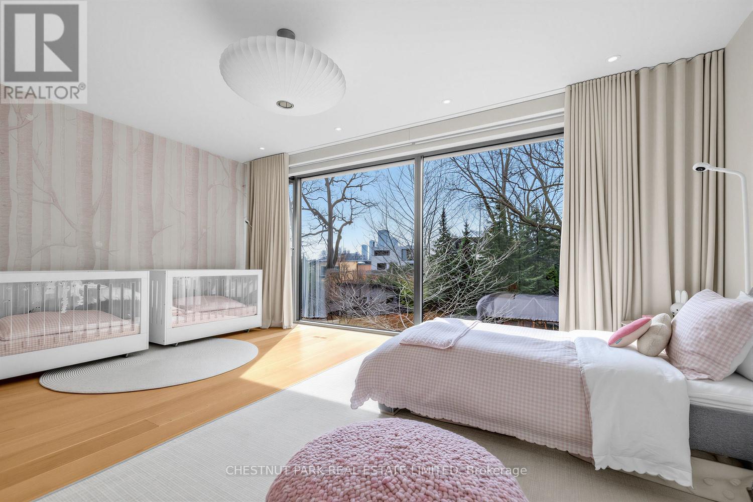 55 Farnham Avenue, Toronto, Ontario  M4V 1H6 - Photo 24 - C12943972