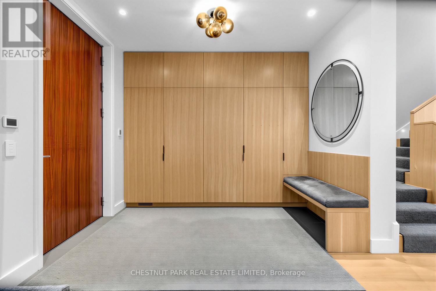 55 Farnham Avenue, Toronto, Ontario  M4V 1H6 - Photo 3 - C12943972