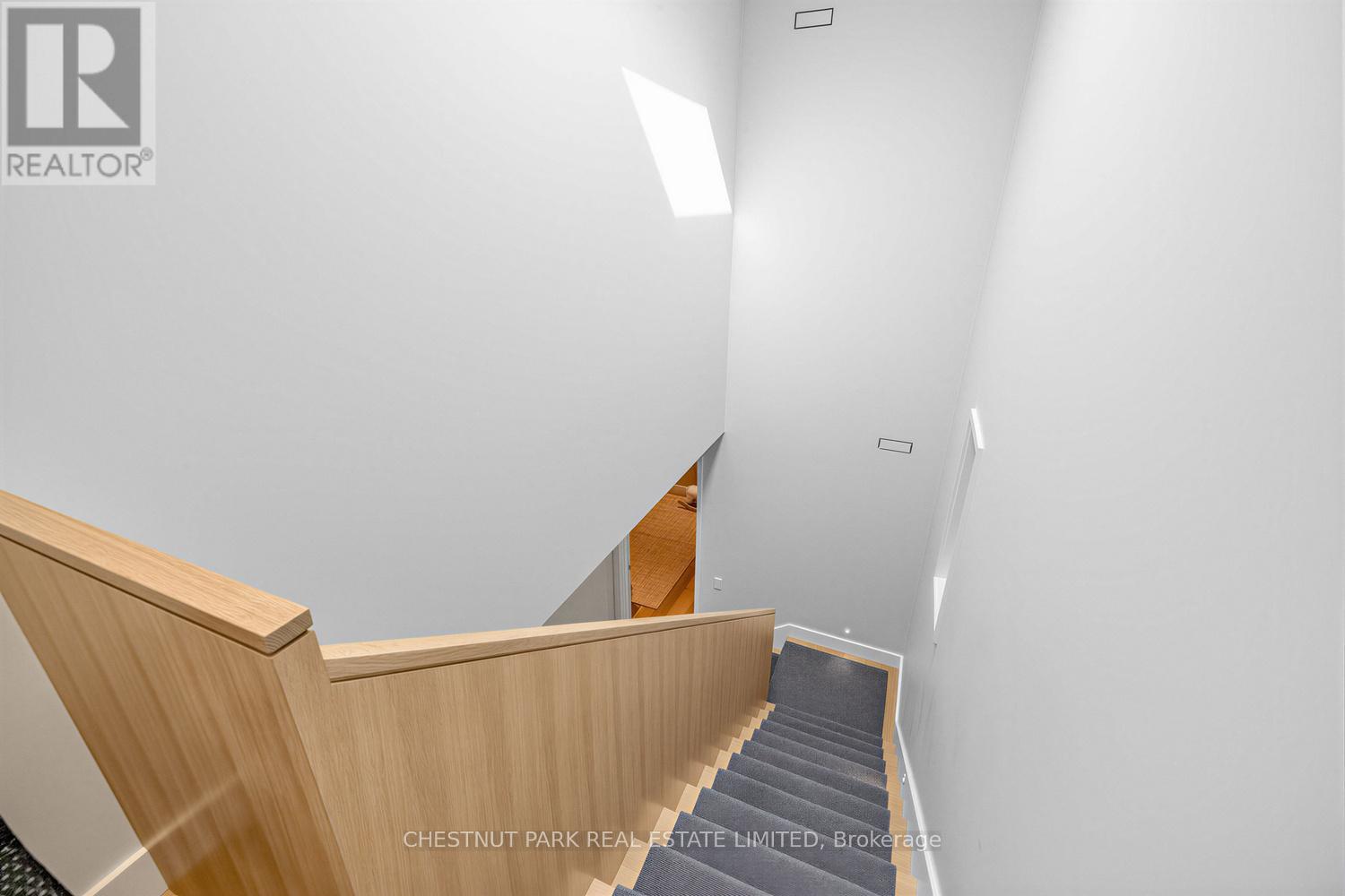 55 Farnham Avenue, Toronto, Ontario  M4V 1H6 - Photo 31 - C12943972