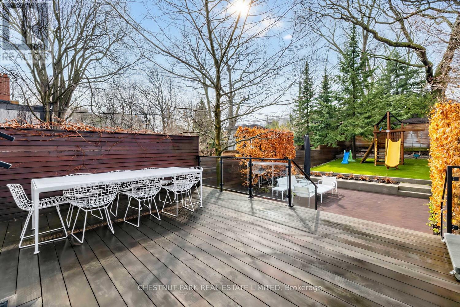 55 Farnham Avenue, Toronto, Ontario  M4V 1H6 - Photo 44 - C12943972