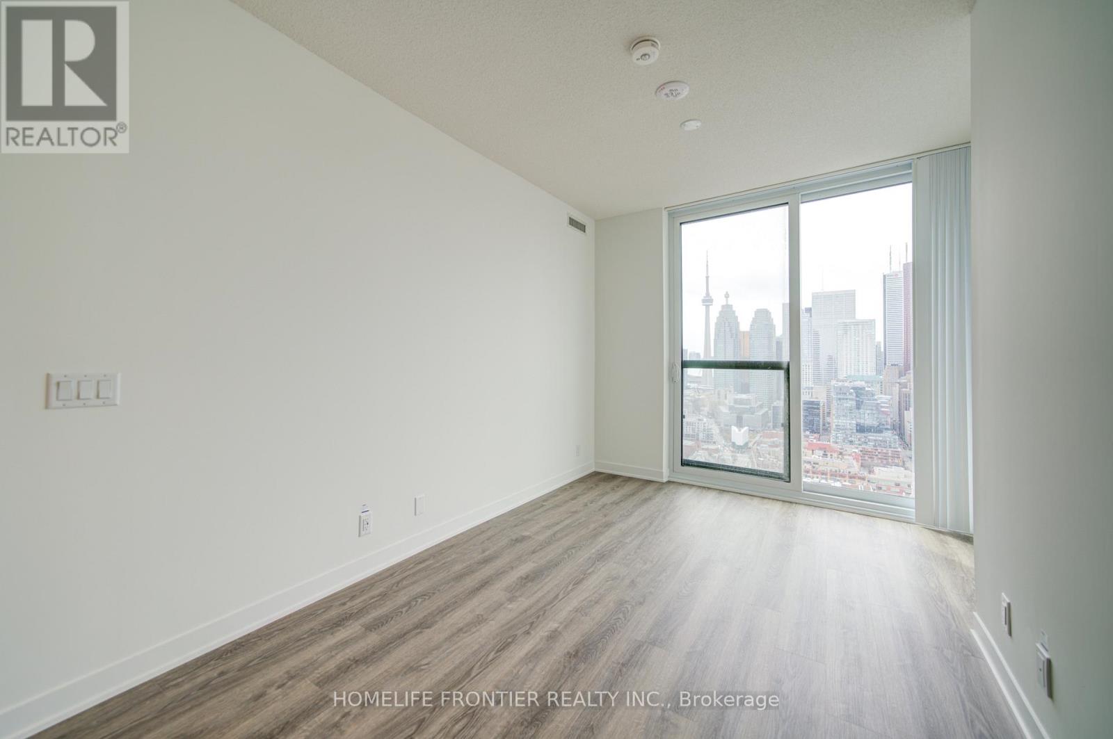 4212 - 180 Front Street N, Toronto, Ontario  M5A 0A9 - Photo 12 - C12943992