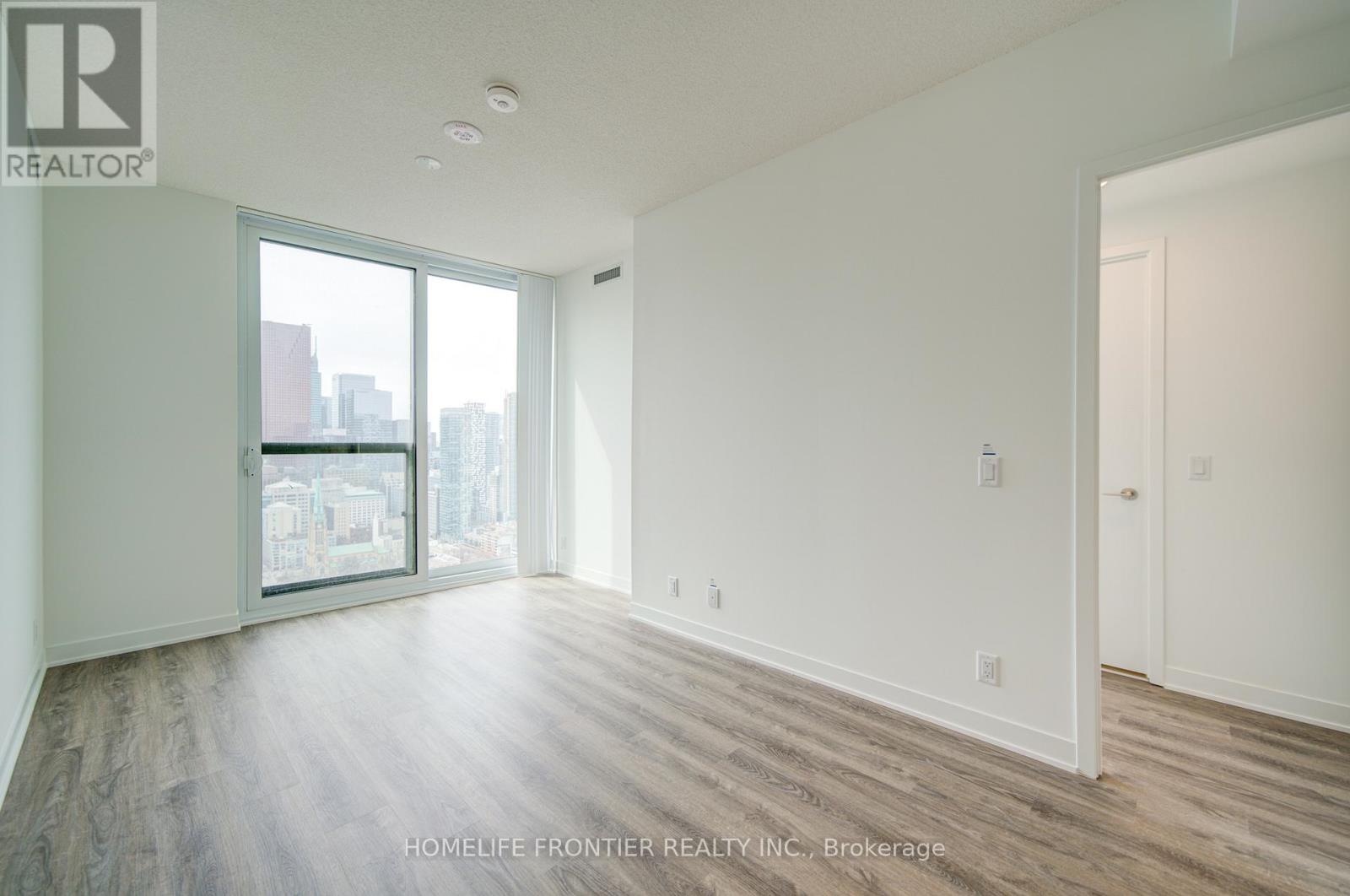 4212 - 180 Front Street N, Toronto, Ontario  M5A 0A9 - Photo 14 - C12943992