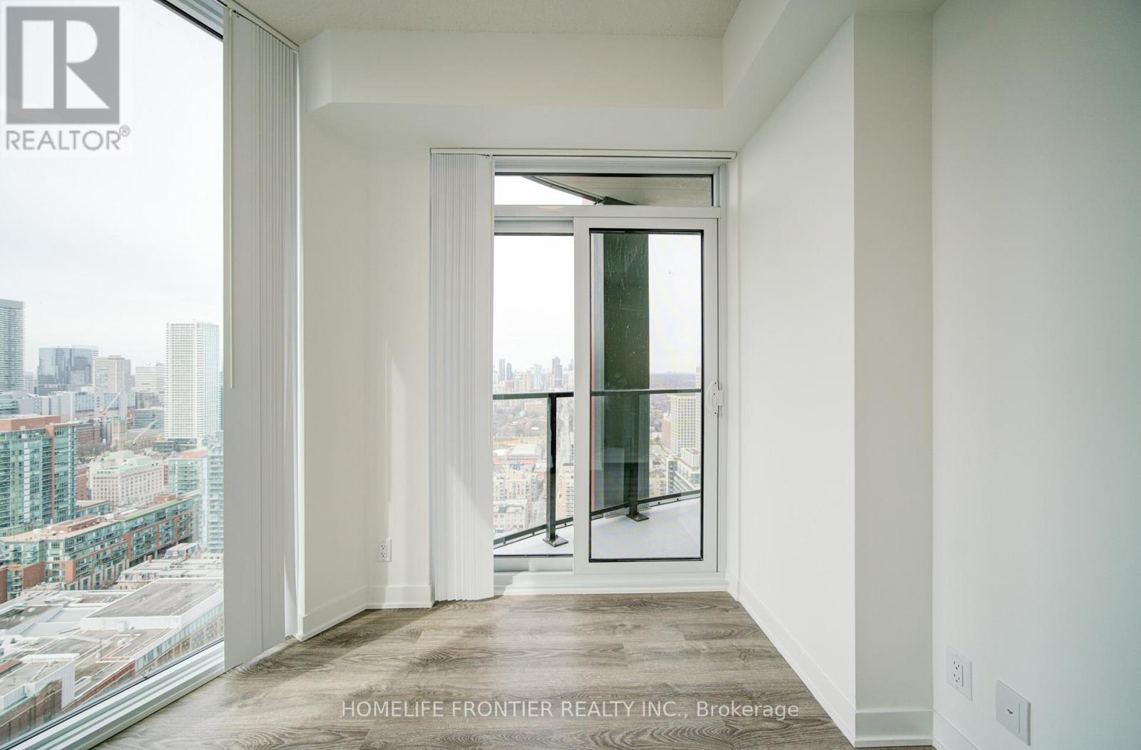 4212 - 180 Front Street N, Toronto, Ontario  M5A 0A9 - Photo 17 - C12943992